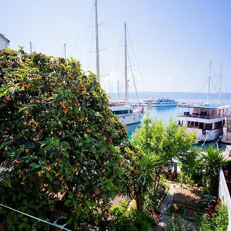 Mediterranean Garden Apartements * Krilo