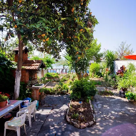 Mediterranean Garden Apartements Krilo