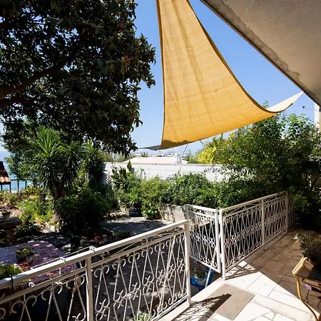 Apartment Mediterranean Garden Apartements
